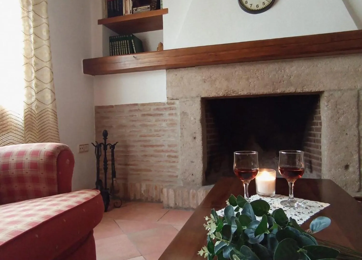 La Casa Del Paseo Villa Banos De La Encina Holiday home